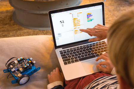 Enseñar programación a un niño con Scratch desde cero: consejos, tutoriales y vídeos